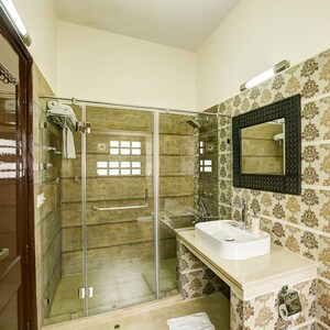 Living Room in 4 BHK Builder Floor at Greater Kailash ii – for Rent