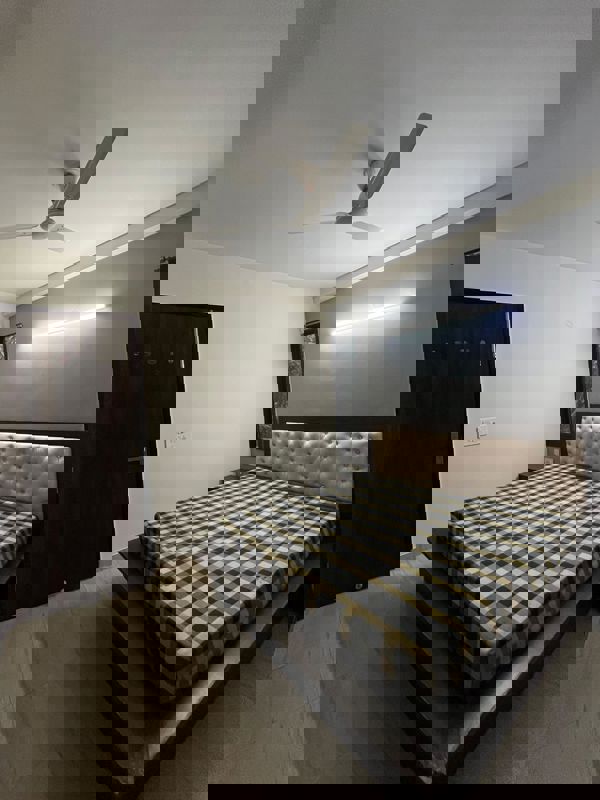 1 BHK + Study Room 100 Sq.Ft. Builder Floor in Ansal Sushant Lok I