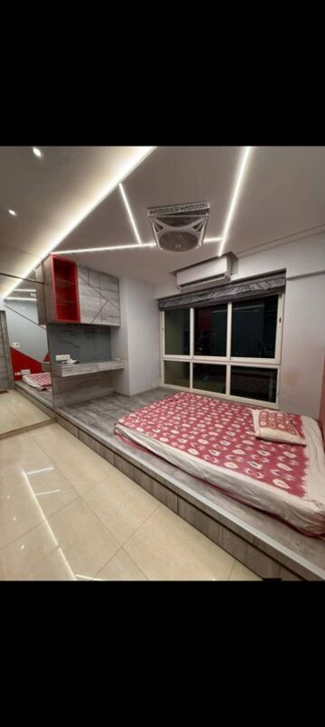 Bedroom in 3 BHK Apartment at Sheth Vasant Lawns, Laxmi Nagar – for Rent