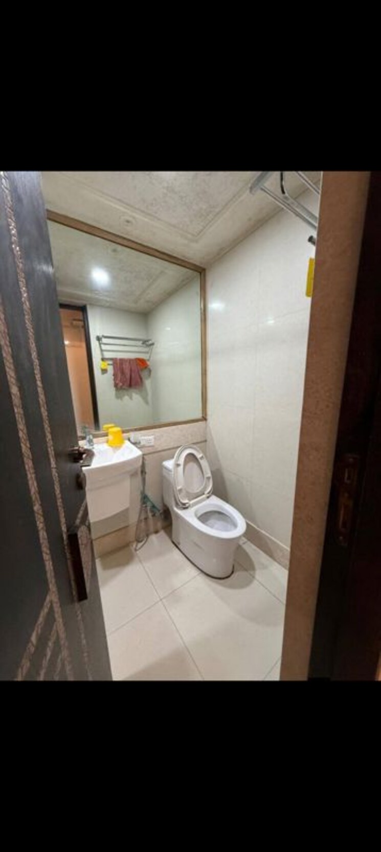 Bathroom, sheth-vasant-lawns 3 Bedroom 1200 Sq.Ft. Apartment In Laxmi Nagar Thane 9857788
