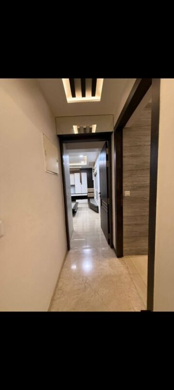Building Lobby in 3 BHK Apartment at Sheth Vasant Lawns, Laxmi Nagar – for Rent