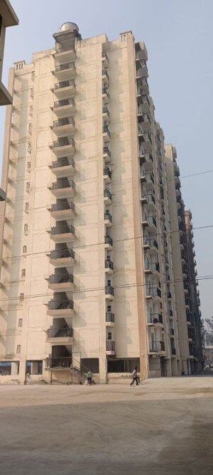 2 BHK Apartment For Sale in Murad Nagar