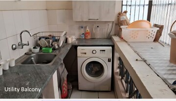 Kitchen in 4 BHK Builder Floor at Ardee City, Sector 52 – for Rent