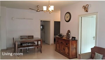 Living Room in 4 BHK Builder Floor at Ardee City, Sector 52 – for Rent