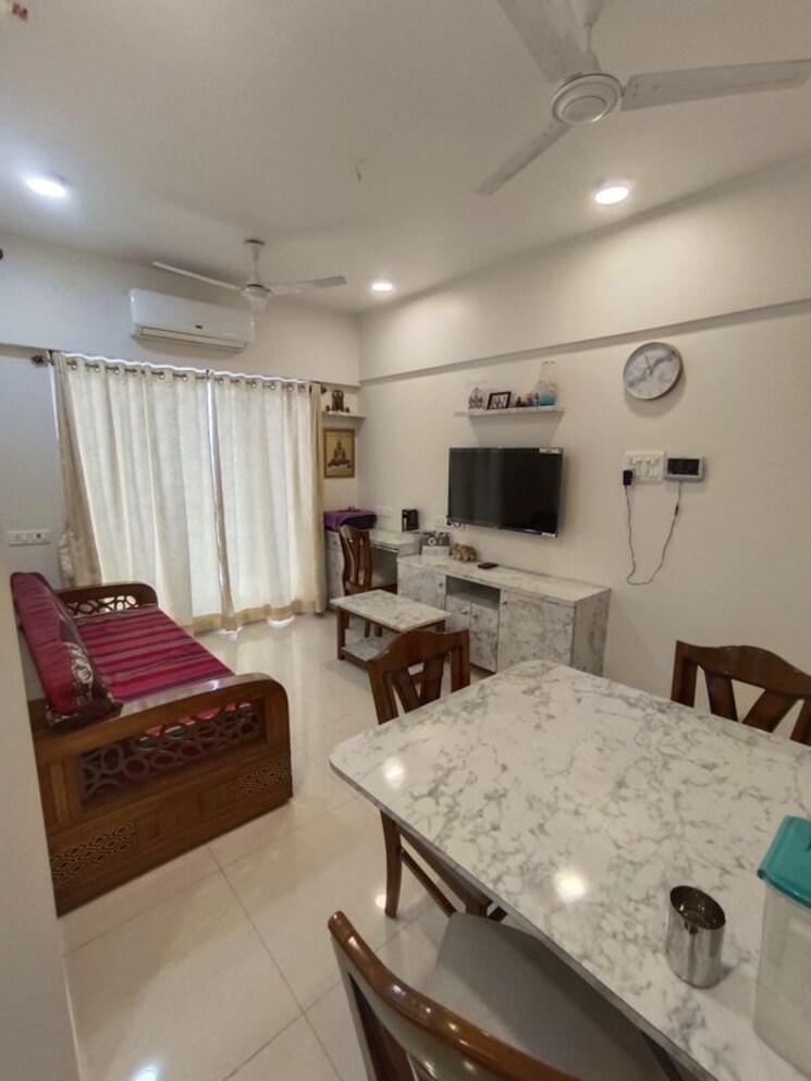 Team Area, ashar-metro-towers 1 Bedroom 486 Sq.Ft. Apartment In Vartak Nagar Thane 9857895