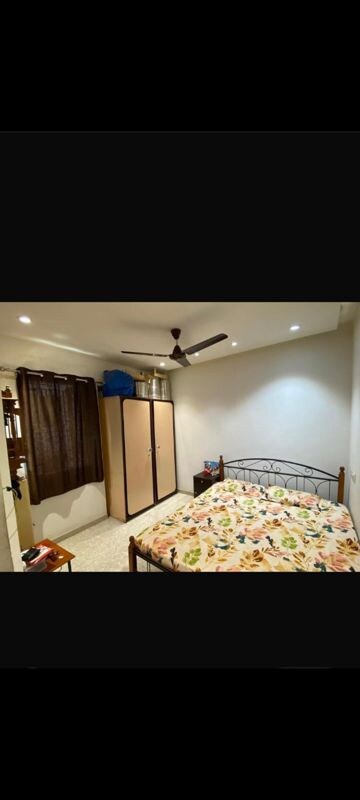 Bedroom in 2 BHK Apartment at Agrawal Apartment, Satellite – for Rent
