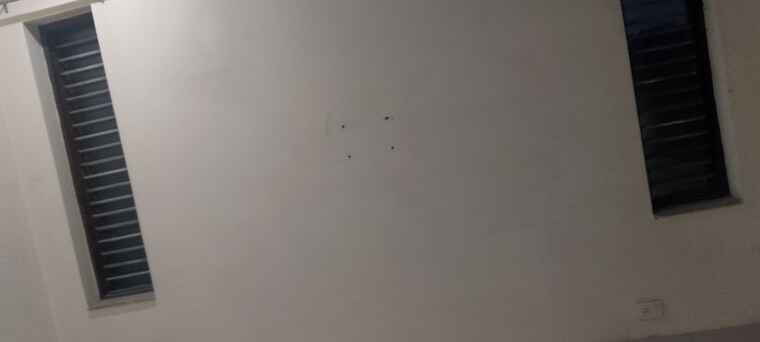 Room, arun-yamuna-enclave 2.5 Bedroom 170 Sq.Ft. Builder Floor In Sector 30 Faridabad 9857935