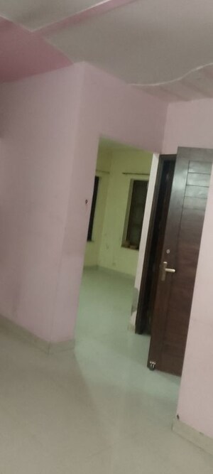 Building Lobby in 2.5 BHK Builder Floor at Arun Yamuna Enclave, Sector 30 – for Rent