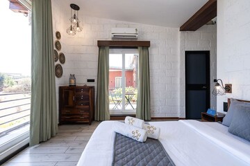 Bedroom in 6+ BHK Independent House at Aerocity – for Sale