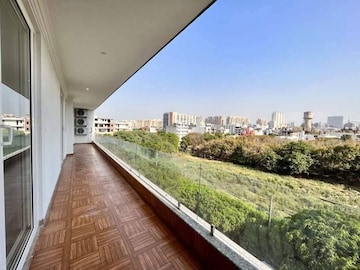 Swimming Pool in 1 BHK Apartment at JMD The Park Way, Sector 22 – for Rent