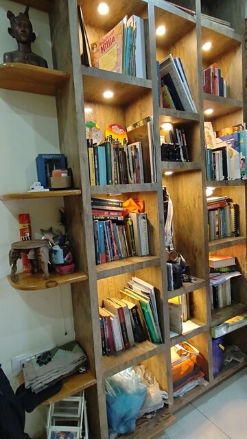 Furnished Amenities in 3.5 BHK Apartment at Amanora Adreno Towers, Hadapsar – for Rent