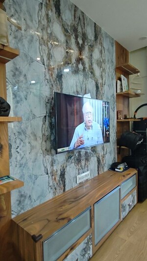 Furnished Amenities in 3.5 BHK Apartment at Amanora Adreno Towers, Hadapsar – for Rent