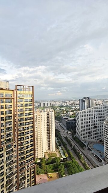 3.5 BHK Apartment – Exterior View View at Amanora Adreno Towers, Hadapsar - for Rent