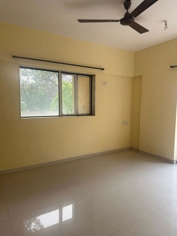 Bedroom in 3 BHK Apartment at Chembur – for Rent