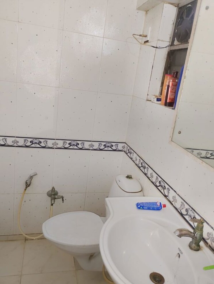 Bathroom, mhada-pratiksha-nagar-sion 1 Bedroom 341 Sq.Ft. Apartment In Sion Mumbai 9857963