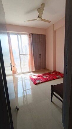 1 BHK Apartment For Rent in Amrapali Ivory Heights