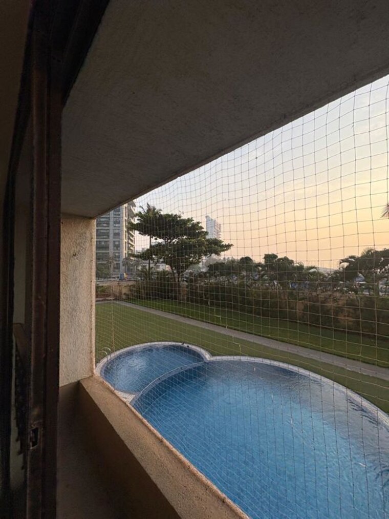Swimming Pool, sterling-seaface 3 Bedroom 2010 Sq.Ft. Apartment In Worli Mumbai 9857991