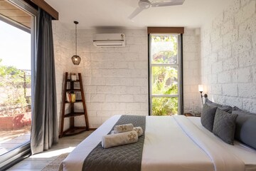 Bedroom in 6 BHK Independent House at Doddanekundi – for Sale