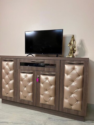 Furnished Amenities in 3 BHK Builder Floor at Sector 38 – for Rent