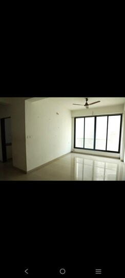 2 BHK Apartment For Rent in Unique Essenza