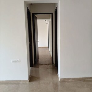 Room in 2 BHK Apartment at Indiabulls One Indiabulls, Pokhran Road No Two – for Rent