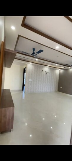 4 BHK + Pooja Room Builder Floor For Sale in Sector 85