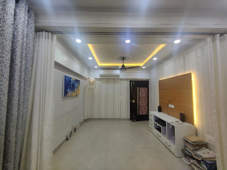undefined, ip extension 2 Bedroom 1000 Sq.Ft. Apartment In Ip Extension Delhi 9858033