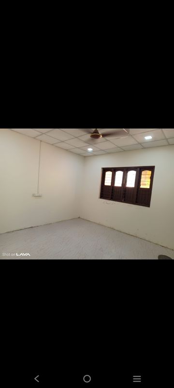 Room in 5 BHK Villa at Hemvir Aura, Ambawadi – for Rent