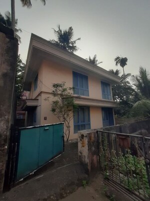 4 BHK Independent House For Sale in Vazhuthacaud