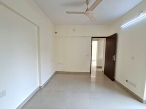 Building Lobby in 1 BHK Apartment at The Wadhwa Solitaire, Kolshet Road – for Rent