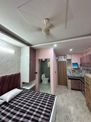 Bedroom in 1 RK Builder Floor at DLF City Phase III, Sector 24 – for Rent