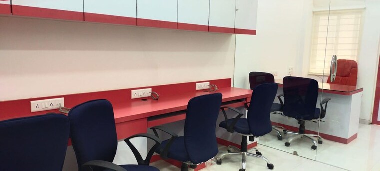 Team Area, crystal-plaza-andheri-west Commercial Office Space 590 Sq.Ft. In Andheri West Mumbai 9858020