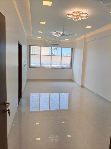 Kitchen in 3.5 BHK Apartment at Mantralaya – for Sale