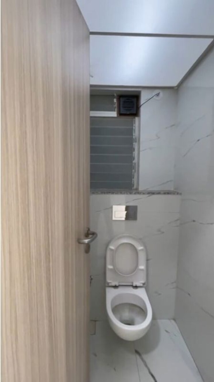 Bathroom, wadhwa-dukes-horizon 2.5 Bedroom 1144 Sq.Ft. Apartment In Chembur Mumbai 9858034