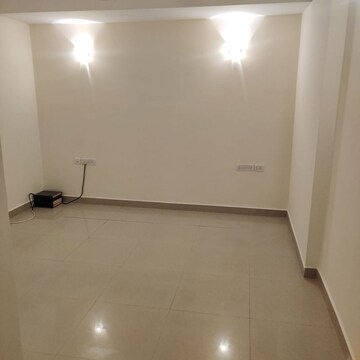 Room in 3 BHK Apartment at Ip Extension – for Rent