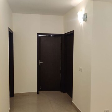 Room in 3 BHK Apartment at Ip Extension – for Rent