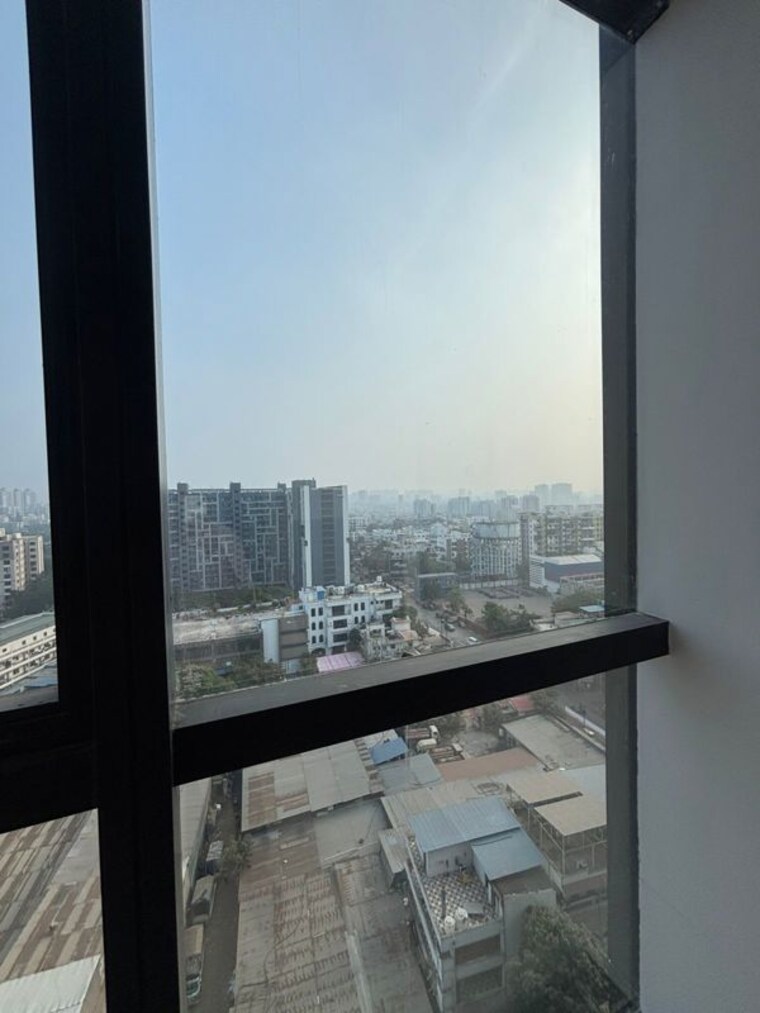 Kitchen, the-platinum-towers Commercial Office Space 550 Sq.Ft. In Kharadi Pune 9858047