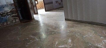 Room in 3 BHK Apartment at Ekta Homes, Shalimar Garden – for Sale