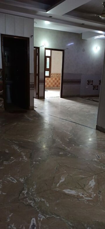 Living Room in 3 BHK Apartment at Ekta Homes, Shalimar Garden – for Sale