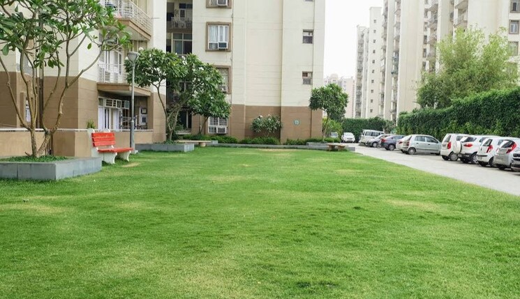 Garden, tulip-orange 3 Bedroom 1437 Sq.Ft. Apartment In Sector 70 Gurgaon 9858094