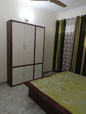 Bedroom in 2 BHK Builder Floor at Palam Vihar – for Rent