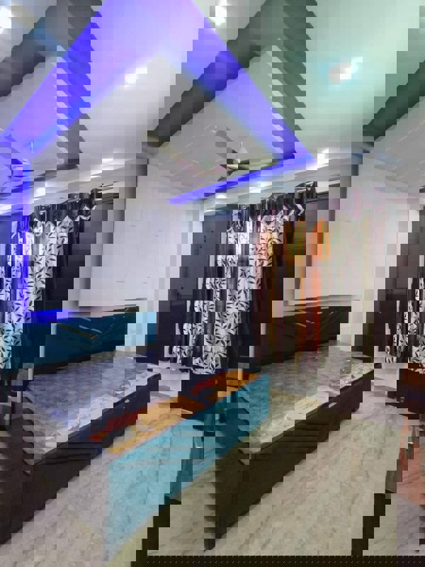 2 BHK Apartment For Rent in Saket