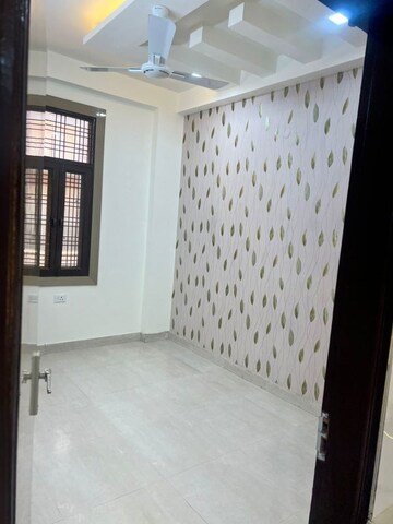 Room in 2 BHK Builder Floor at Vasundhara Sector 1 – for Sale