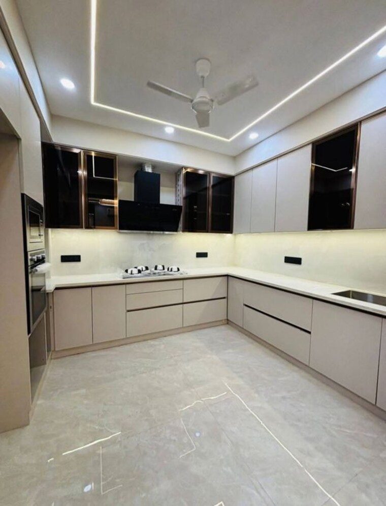 Kitchen, dlf-cyber-park 1 Bedroom 852 Sq.Ft. Apartment In Sector 20 Gurgaon 9858128