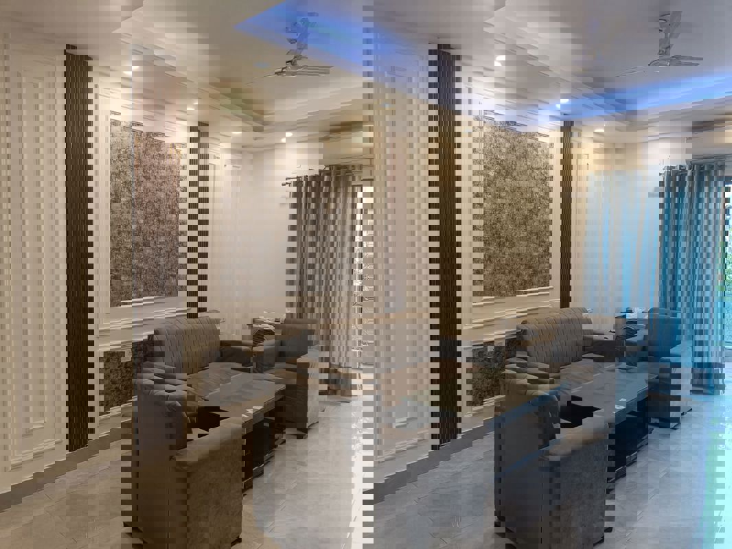 3 BHK + Extra Room Builder Floor For Rent in Ardee City