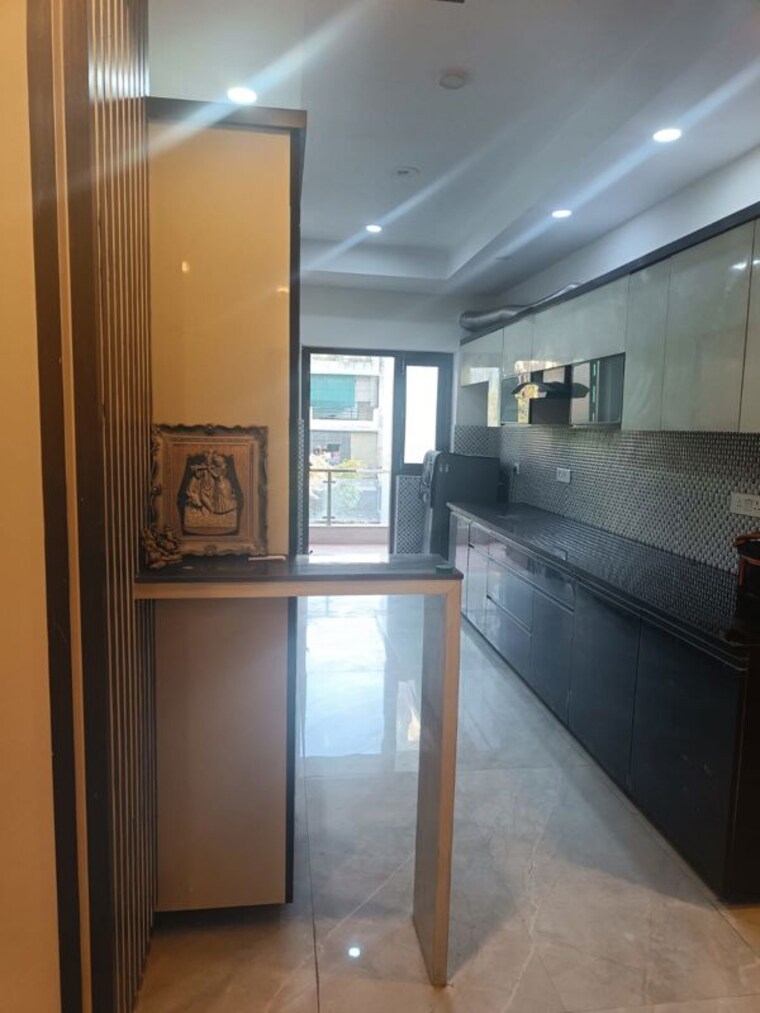 Kitchen, ardee-city 3 Bedroom 1900 Sq.Ft. Builder Floor In Sector 52 Gurgaon 9858151