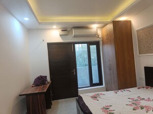 Bedroom in 3 BHK Builder Floor at Ardee City, Sector 52 – for Rent