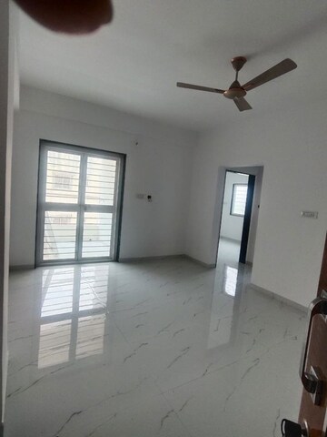 Room in 2 BHK Apartment at Rakshak Nagar Gold, Kharadi – for Sale