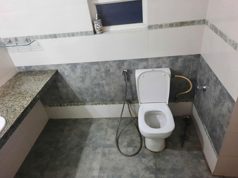 Bathroom, rakshak-nagar-gold 2 Bedroom 800 Sq.Ft. Apartment In Kharadi Pune 9808361