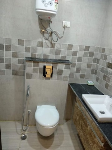 Bathroom in 2.5 BHK Apartment at MI Rustle Court, Gomti Nagar – for Rent